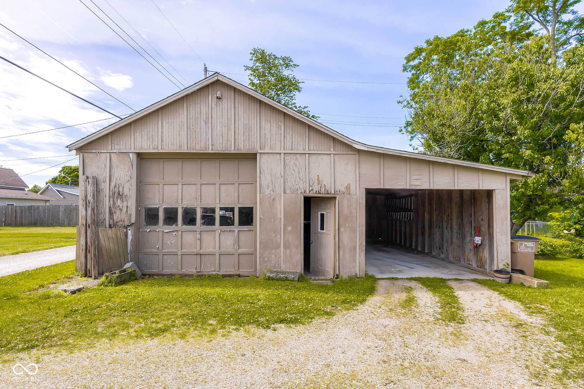 2411 Ohio Avenue Columbus, IN 47201 - Photo 48 of 49