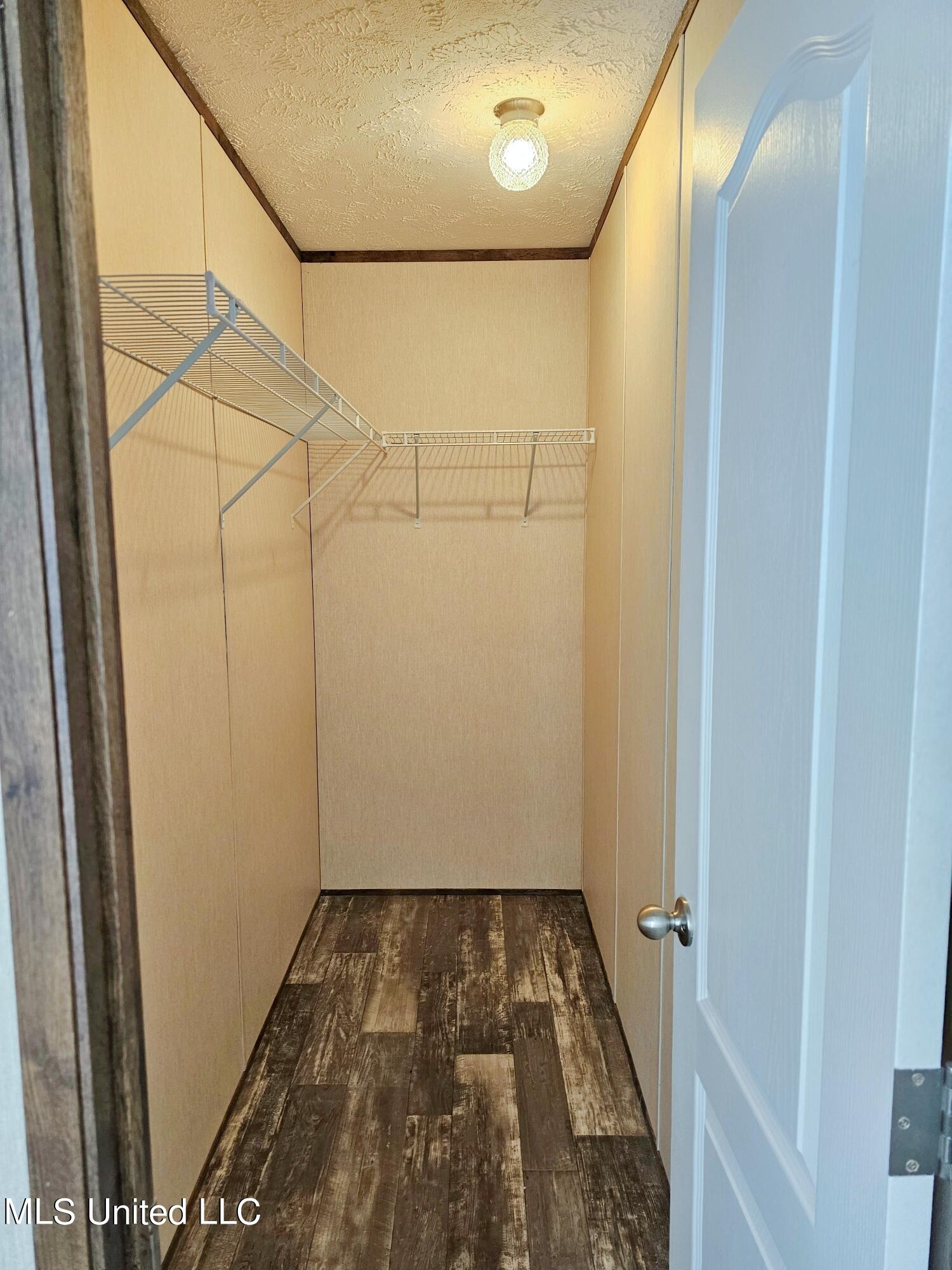 22401 Mercedes Road Gulfport, MS 39503 - Photo 11 of 20 Master BR Closet