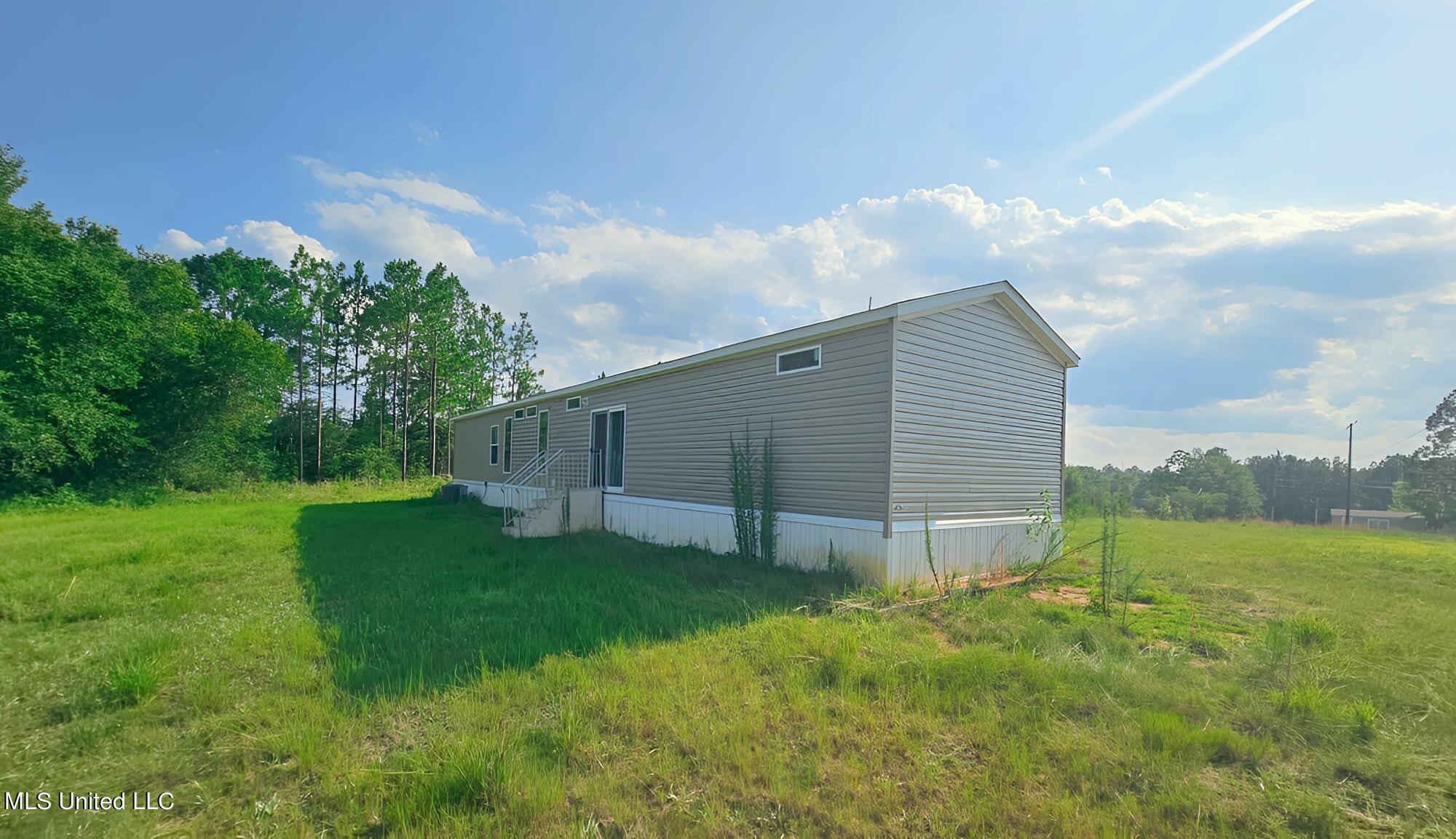 22401 Mercedes Road Gulfport, MS 39503 - Photo 3 of 20 Back Exterior