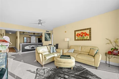 $259,000 | 3000 Oasis Grand Boulevard, Unit 2702, Fort Myers, FL 33916