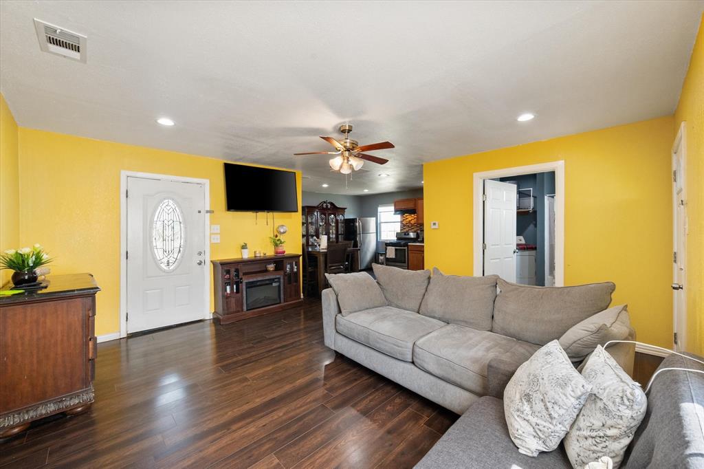 8057 Wilson Ranch Road Barry, TX 75102 - Photo 5 of 27 Gallery Image 5