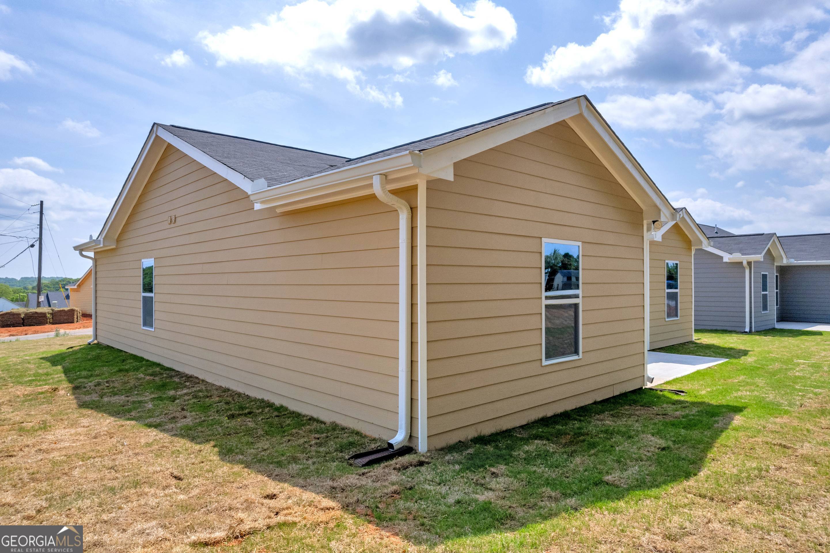 150 Adaline Court Carnesville, GA 30521 - Photo 5 of 23 a view of a house with a yard