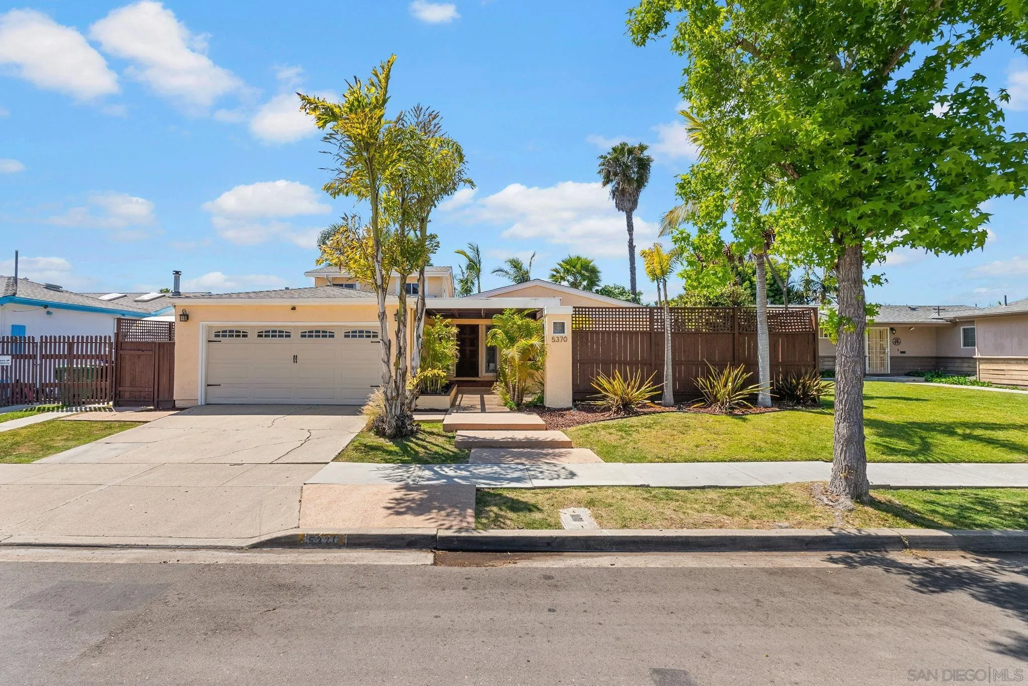 5370 Redding Road San Diego, CA 92115 - Photo 3 of 33 Gallery Image 3