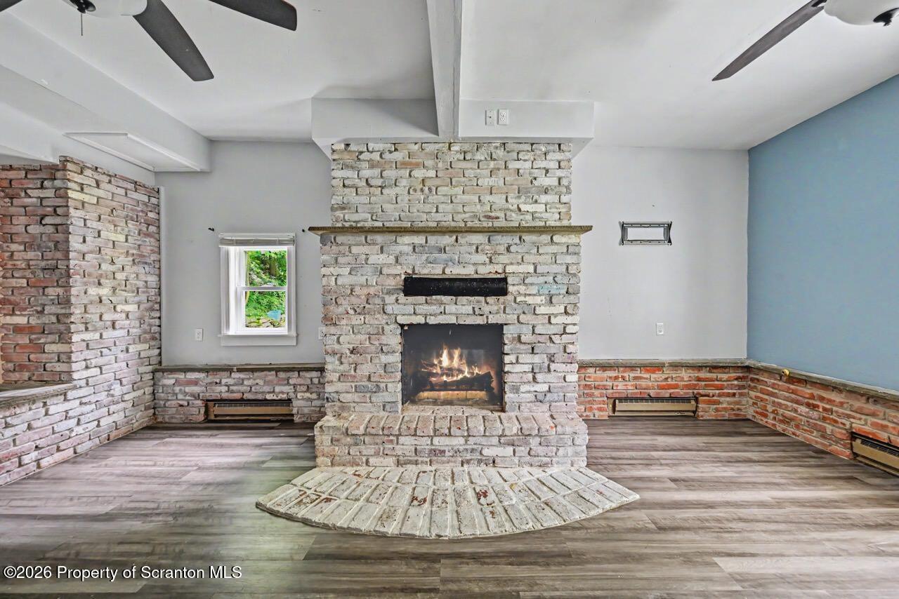 112 Mosswood Road Moscow, PA 18444 - Photo 11 of 53 Family Room