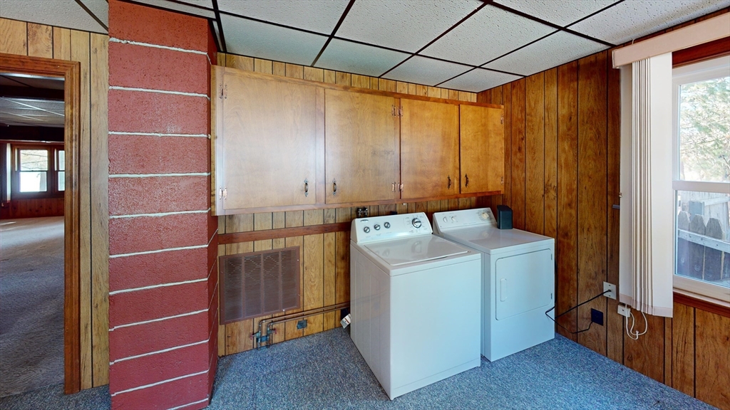 222 Snake Hill Road Ayer, MA 01432 - Photo 19 of 34
