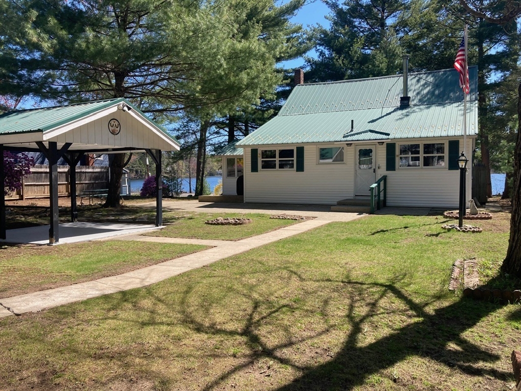 222 Snake Hill Road Ayer, MA 01432 - Photo 2 of 34