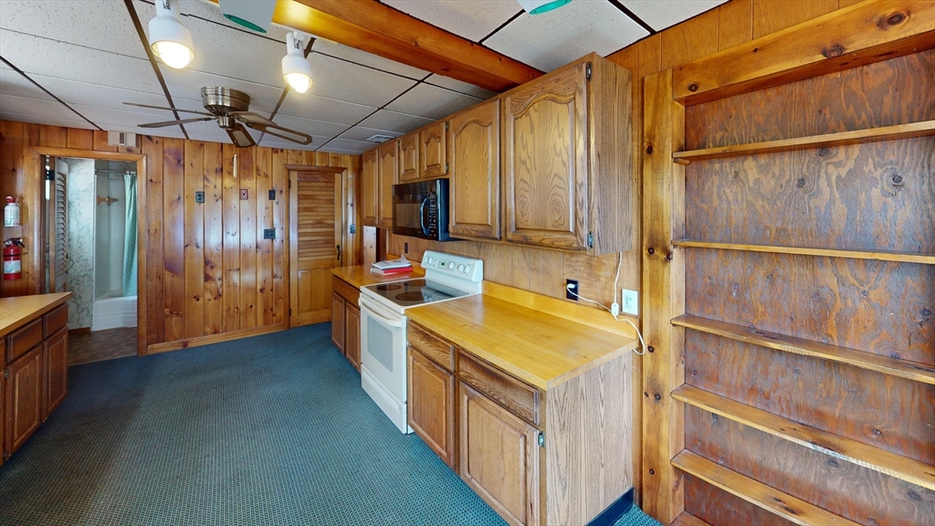 222 Snake Hill Road Ayer, MA 01432 - Photo 7 of 34