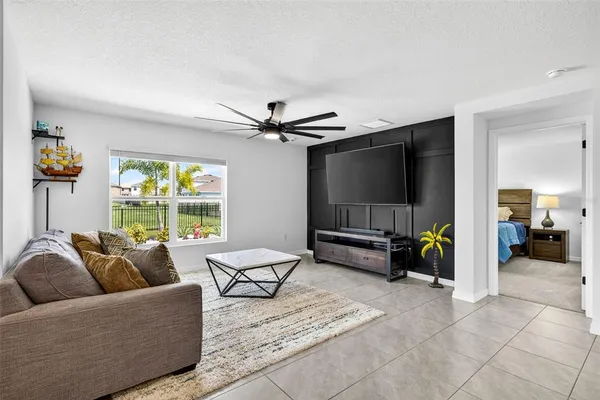 $2,750 | 5514 Night Owl Terrace, Palmetto, FL 34221
