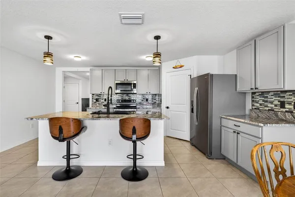 $2,750 | 5514 Night Owl Terrace, Palmetto, FL 34221
