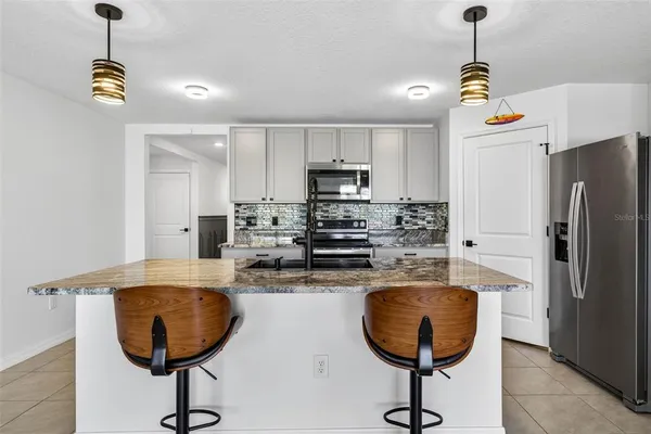 $2,750 | 5514 Night Owl Terrace, Palmetto, FL 34221