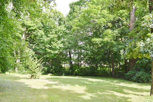 221 Tilton Park Drive DeKalb, IL 60115 - Photo 14 of 15