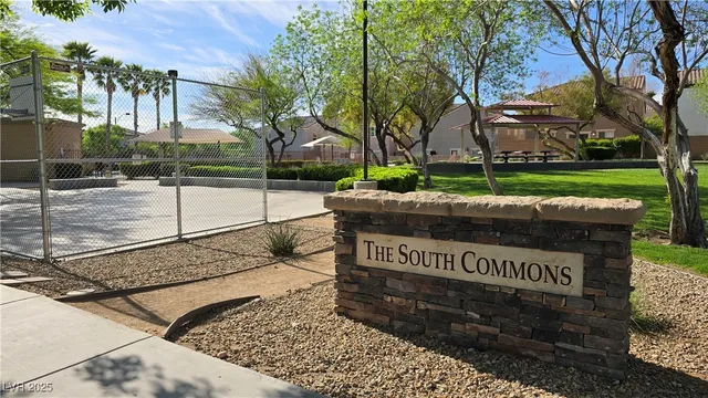 $399,000 | 7704 Classy Cashmere Court, Las Vegas, NV 89149