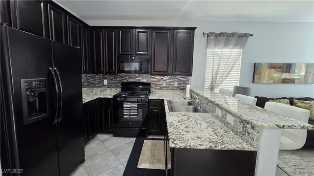 $399,000 | 7704 Classy Cashmere Court, Las Vegas, NV 89149