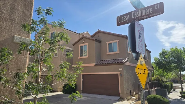$399,000 | 7704 Classy Cashmere Court, Las Vegas, NV 89149