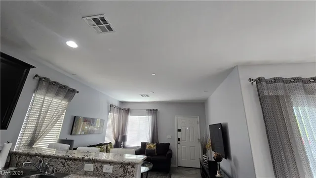 $399,000 | 7704 Classy Cashmere Court, Las Vegas, NV 89149