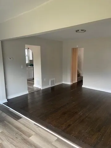 $1,200 | 11798 Outer Drive West, Detroit, MI 48223