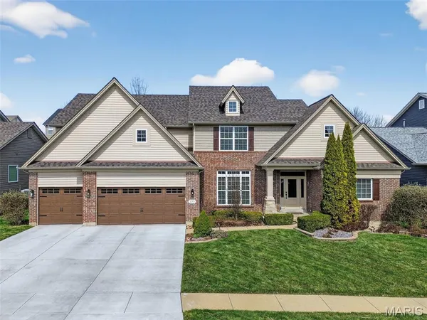 $785,000 | 319 Magnolia Valley Drive, O'Fallon, MO 63366