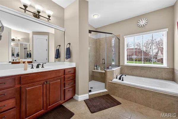 $785,000 | 319 Magnolia Valley Drive, O'Fallon, MO 63366