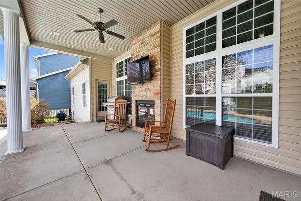 $785,000 | 319 Magnolia Valley Drive, O'Fallon, MO 63366