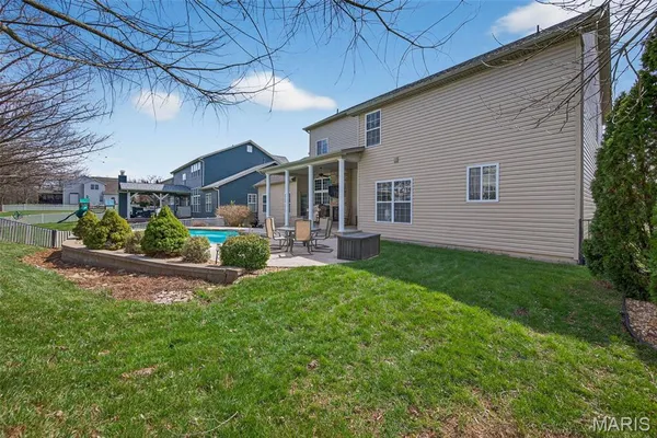 $785,000 | 319 Magnolia Valley Drive, O'Fallon, MO 63366