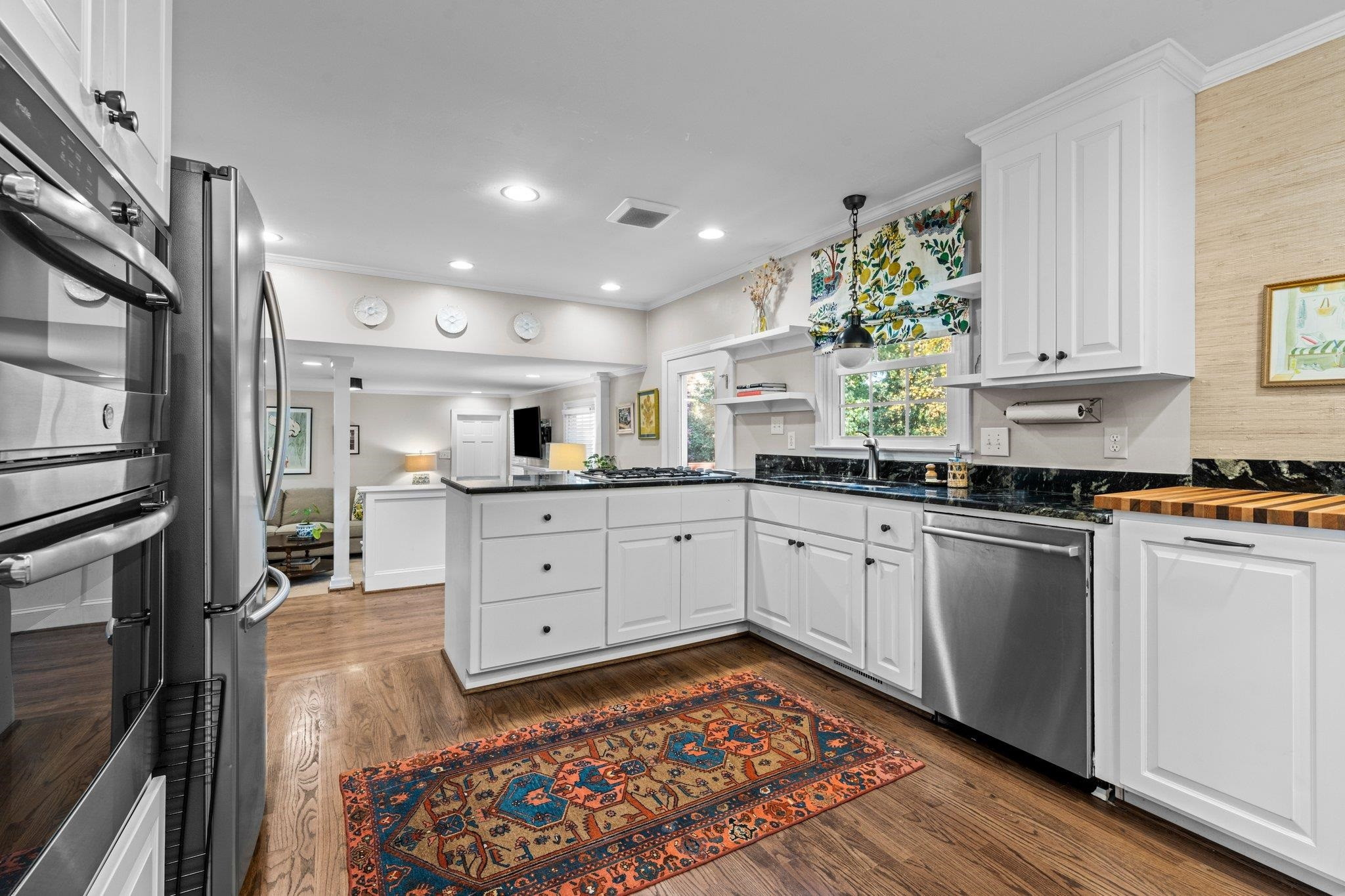 4800 Radcliff Road Raleigh, NC 27609 - Photo 10 of 34 Photo 10