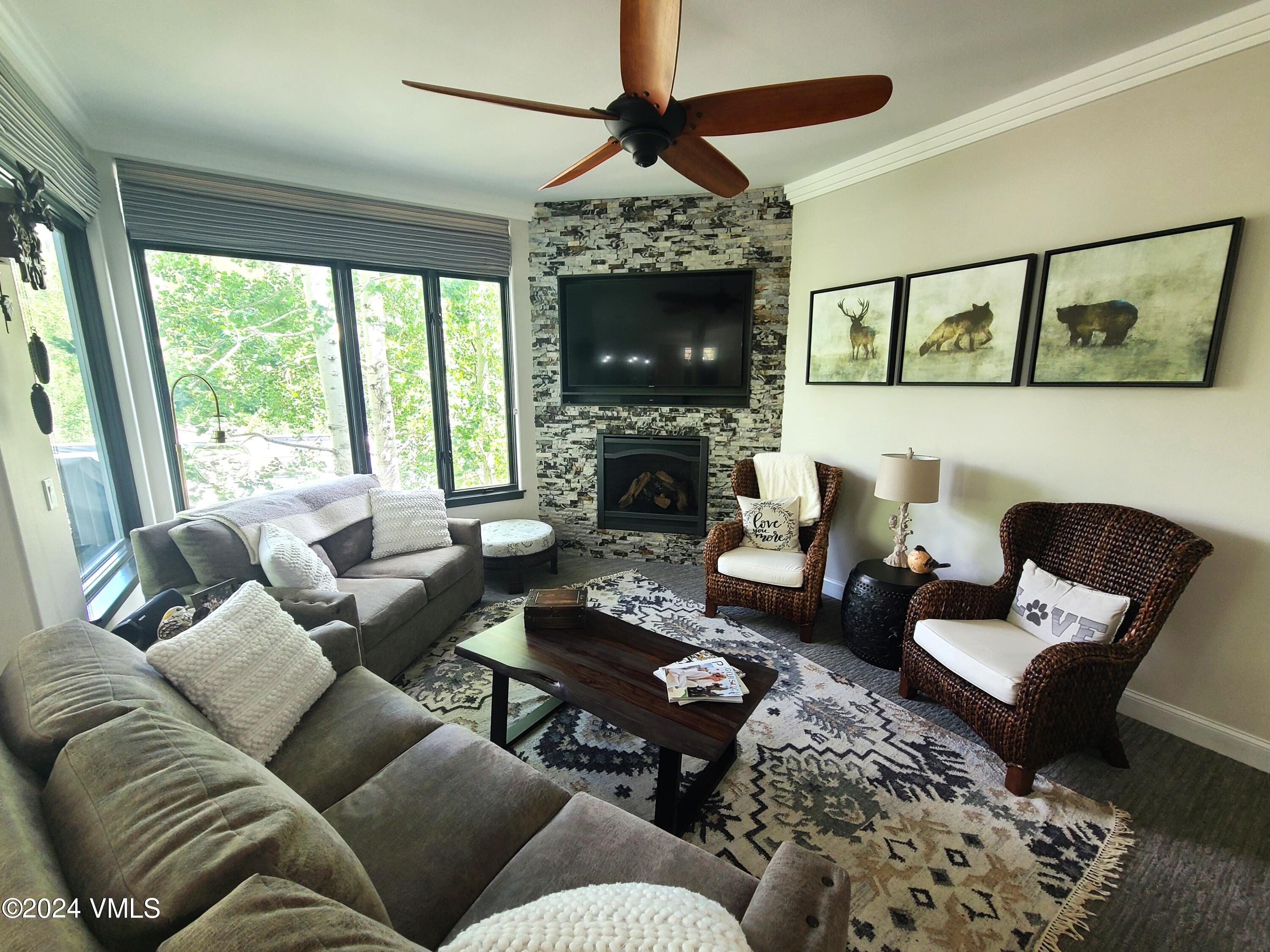 1230 Lions Ridge Loop, Unit 2A Vail, CO 81657 - Photo 8 of 27 Living Room