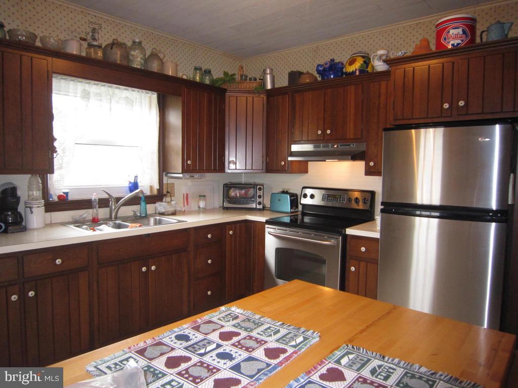 757 Letort Road Washington Boro, PA 17582 - Photo 2 of 17