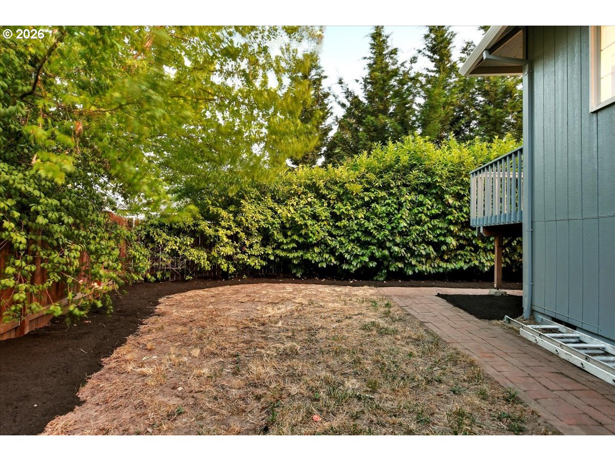 1163 Southwest Tobias Way Beaverton, OR 97003 - Photo 34 of 37