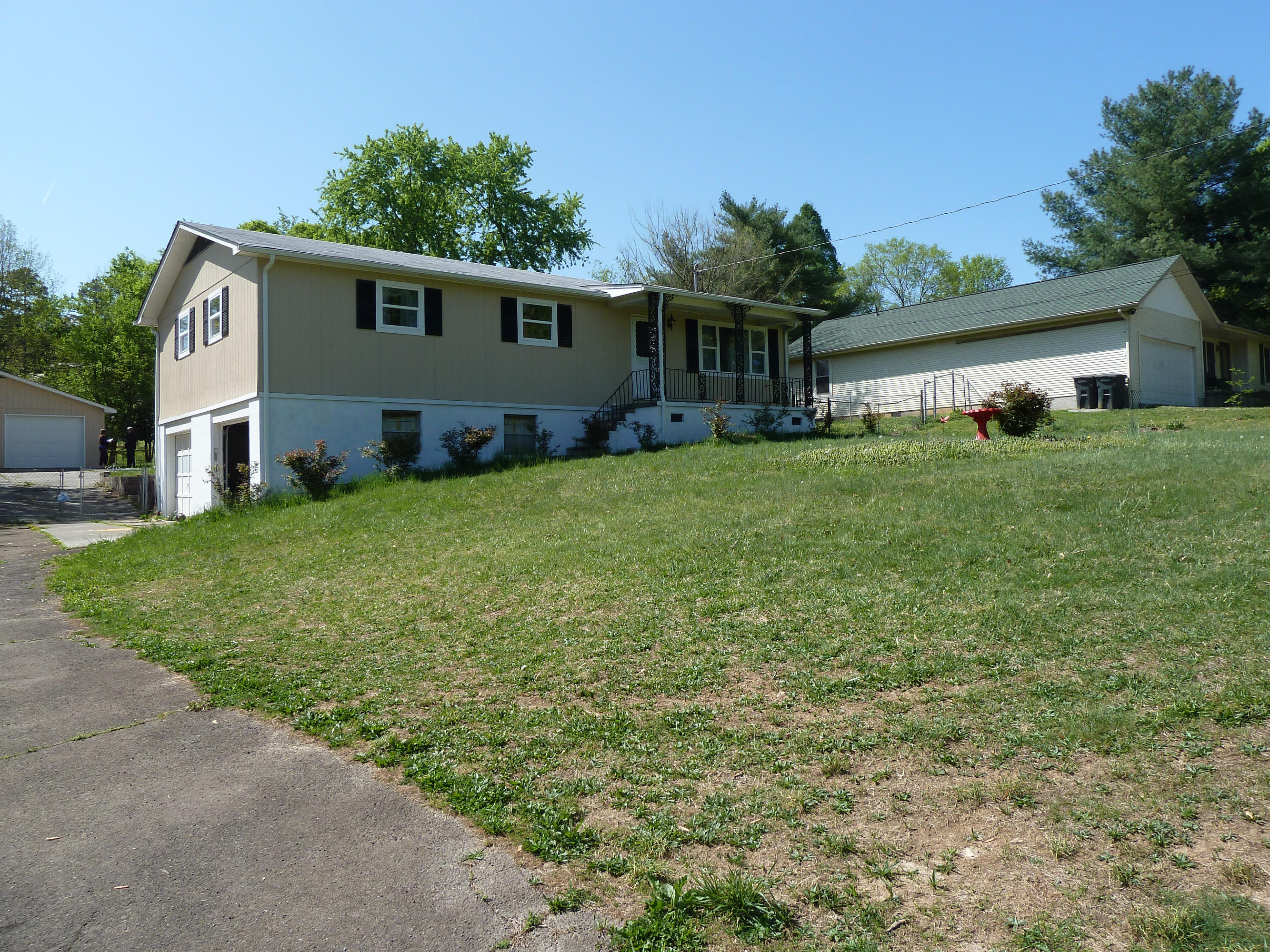 5008 Cain Road Knoxville, TN 37921 - Photo 6 of 14 aaCain, 5008 P1110834 (3)