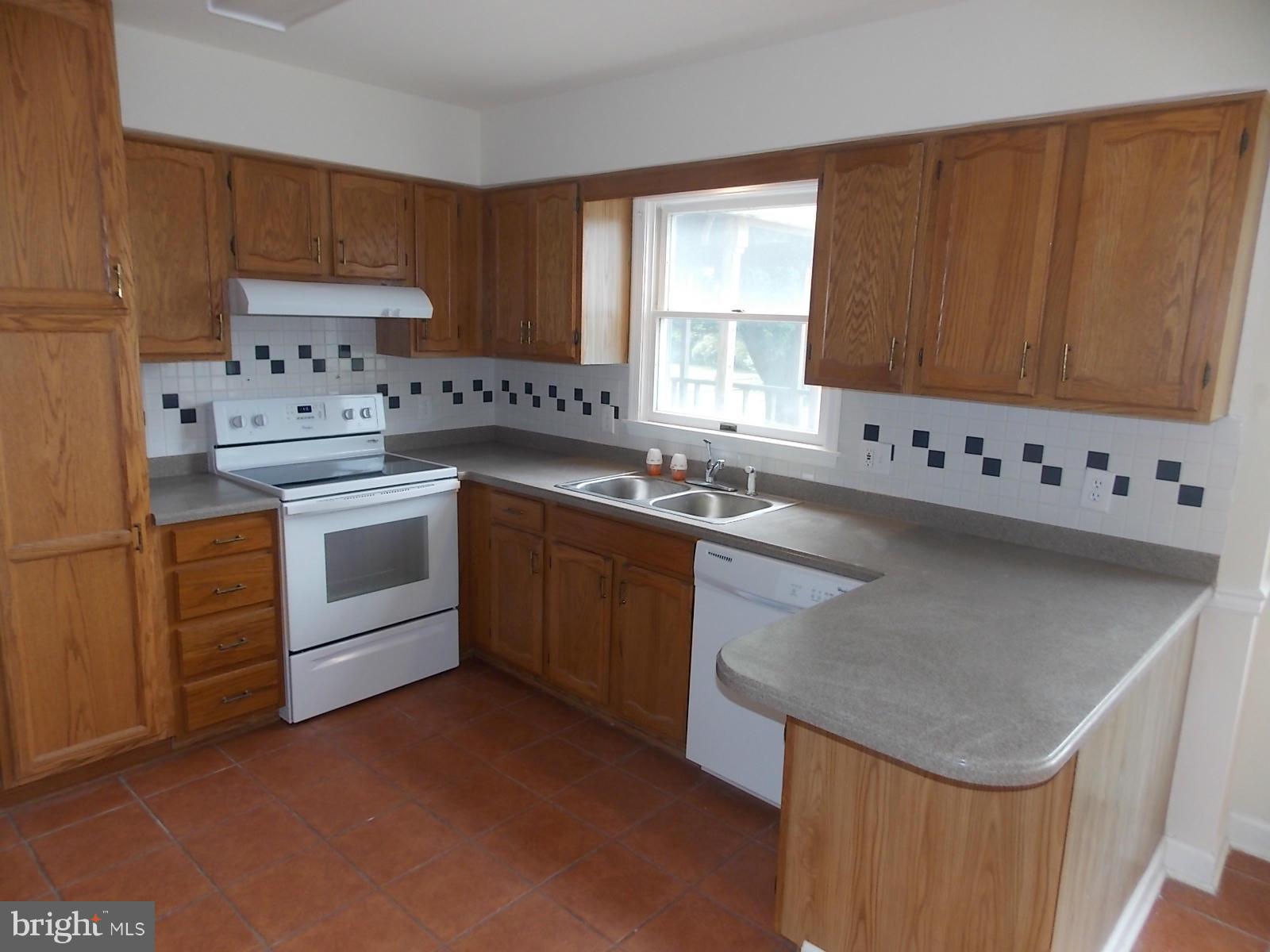 116 Stratton Circle Elkton, MD 21921 - Photo 6 of 16 Kitchen
