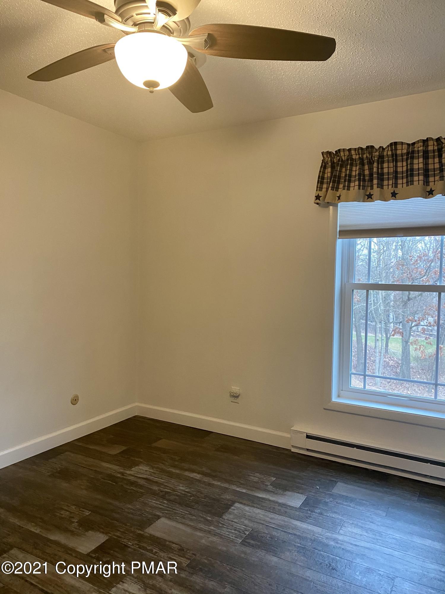 2192 Walnut Trail Bushkill, PA 18324 - Photo 20 of 23 B4E5E0D2-1F40-42A3-8FDD-CF43C8166CE8