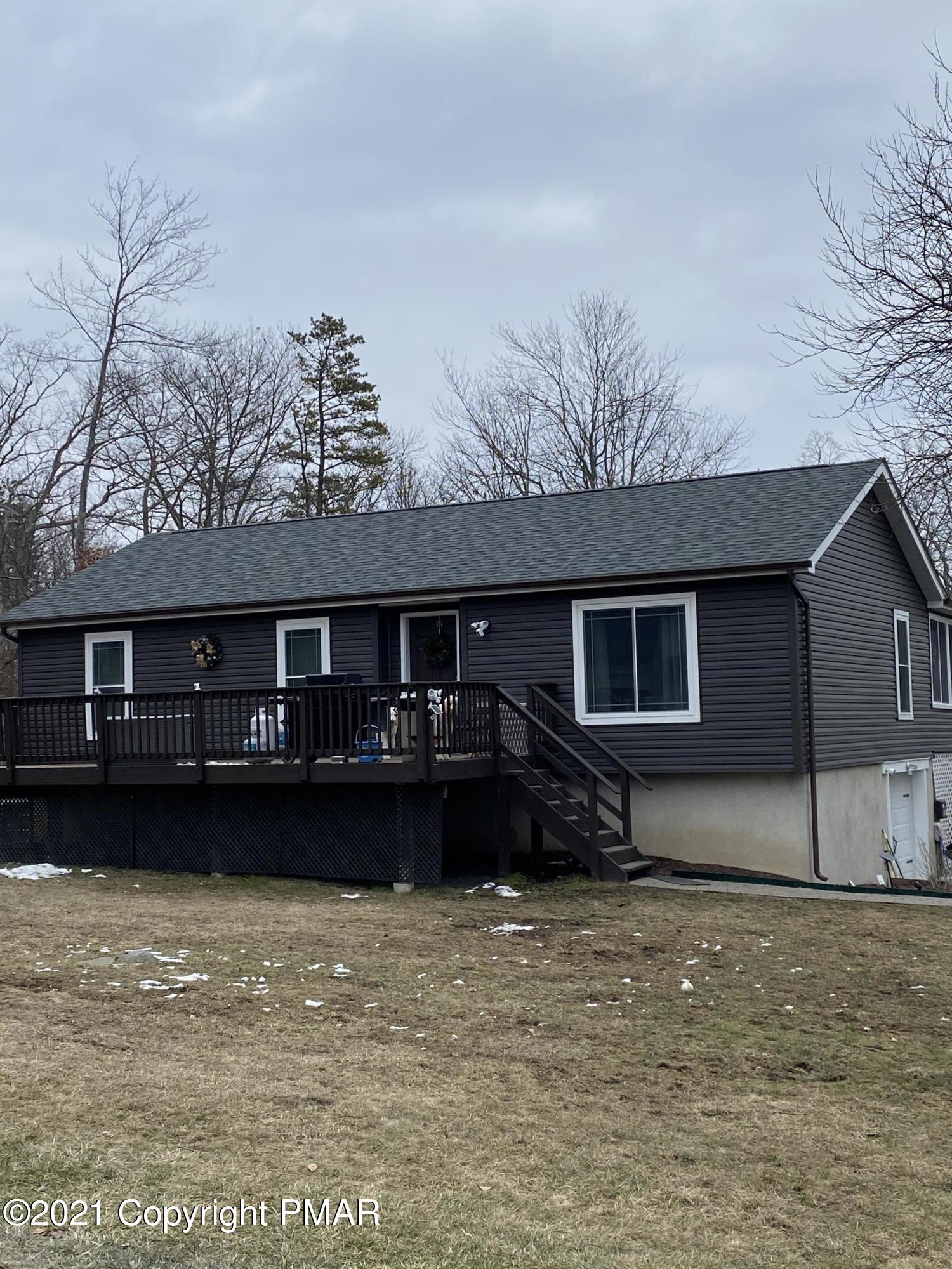2192 Walnut Trail Bushkill, PA 18324 - Photo 2 of 23 B2E1C394-F5B6-40C9-8A6E-BB81128A22BC