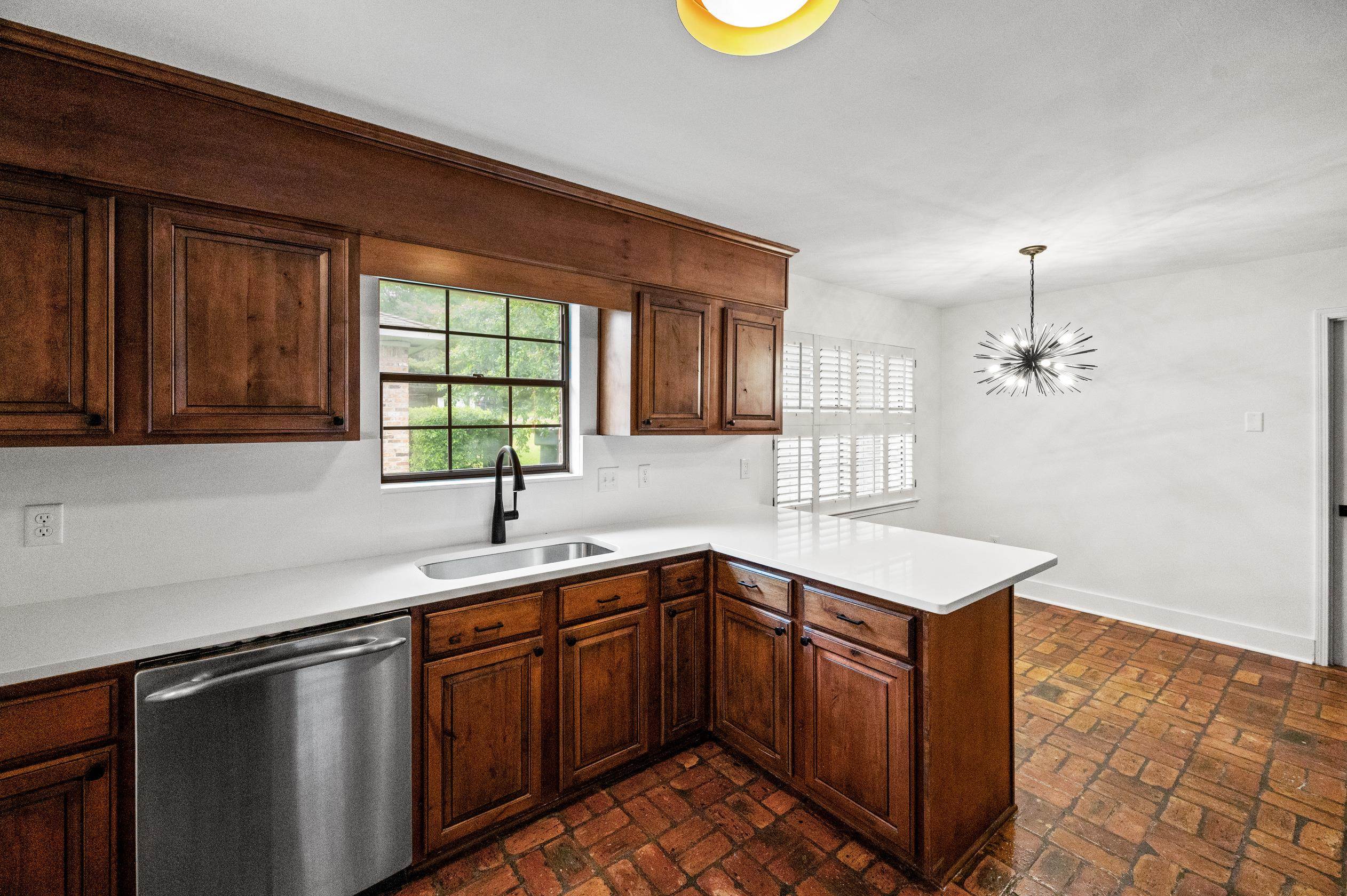 569 Stuart Street Daphne, AL 36526 - Photo 9 of 25