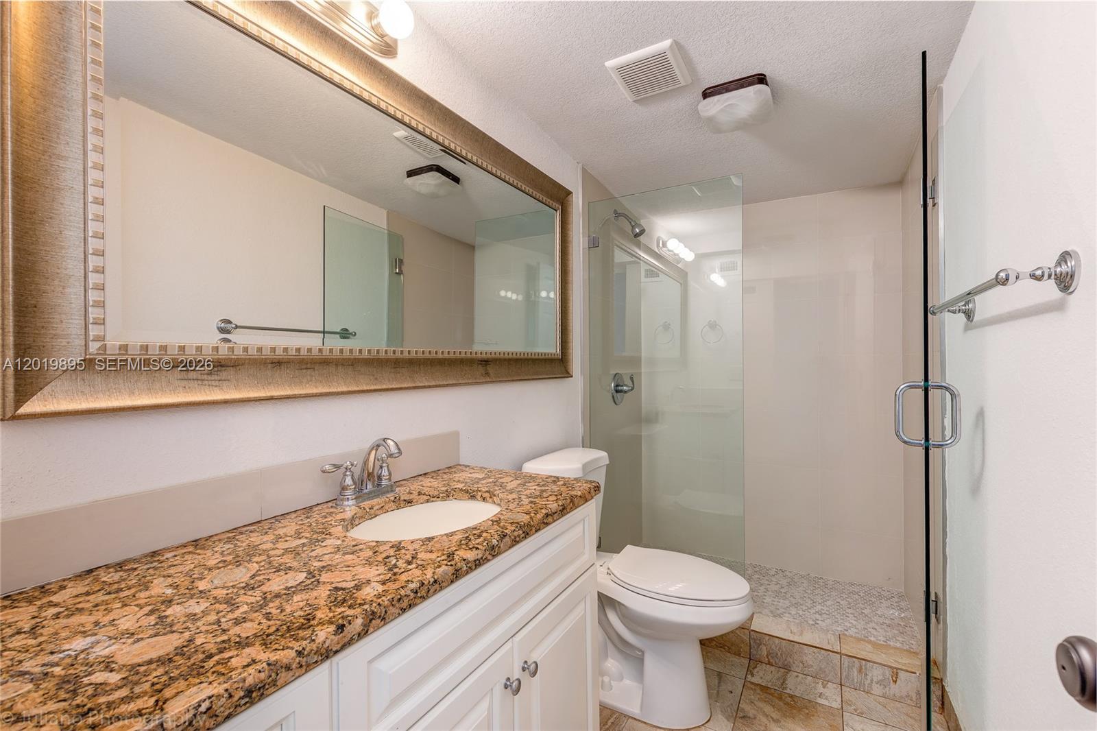 228 Southwest 23rd Road, Unit FRONT Miami, FL 33129 - Photo 23 of 31 Gallery Image 23