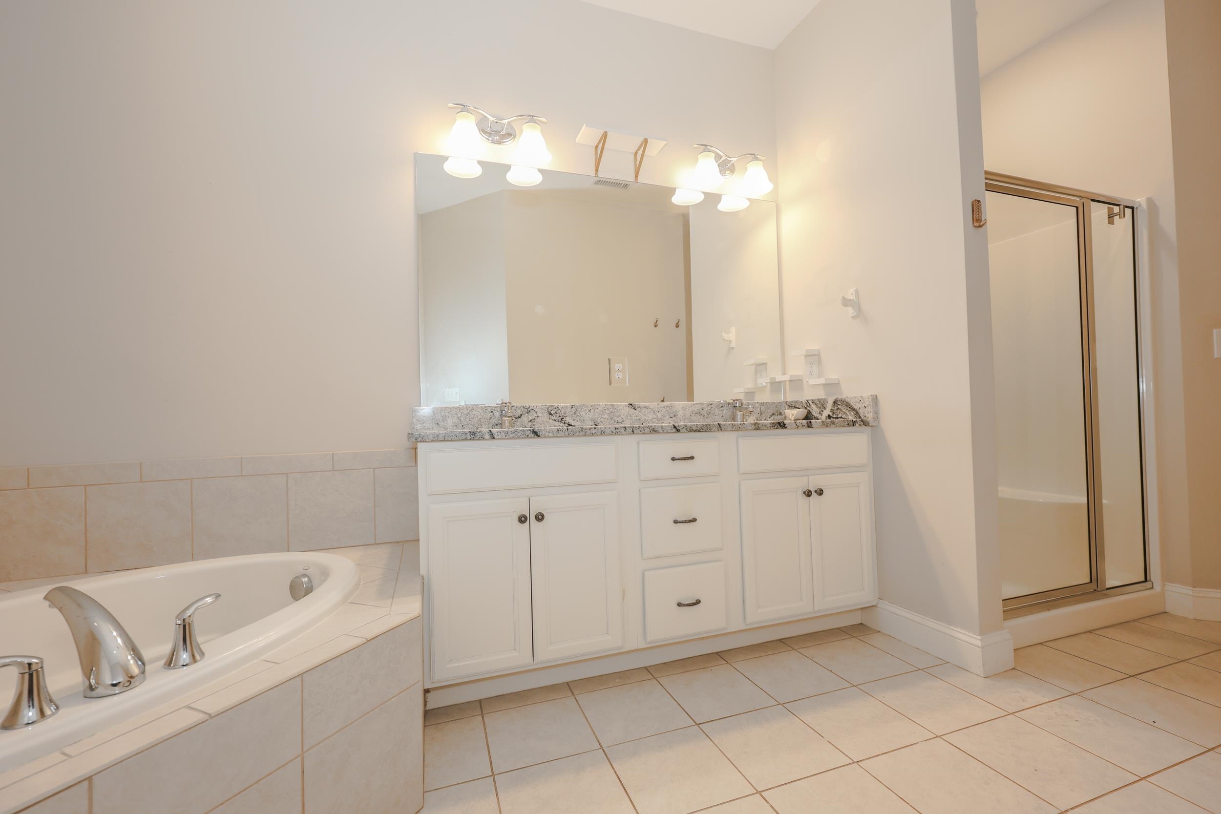 10 Braemoor Woods Road, Unit 202 Salem, NH 03079 - Photo 27 of 41