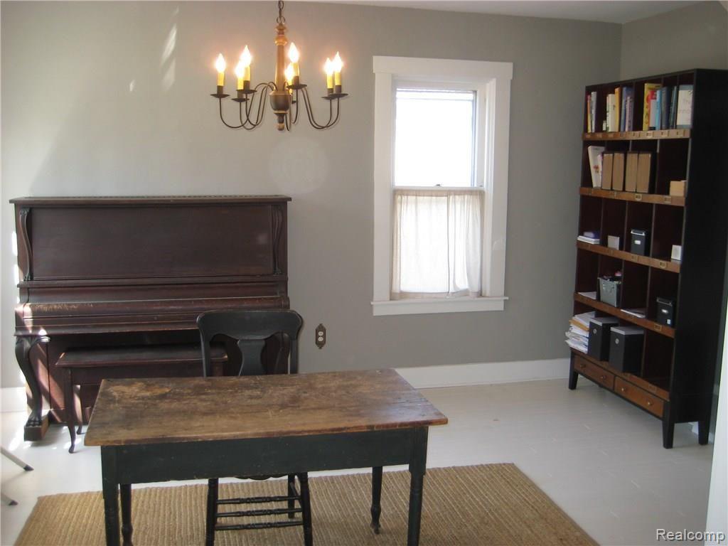 116 Kerby Road Grosse Pointe, MI 48236 - Photo 9 of 15 IMG_9474.JPG