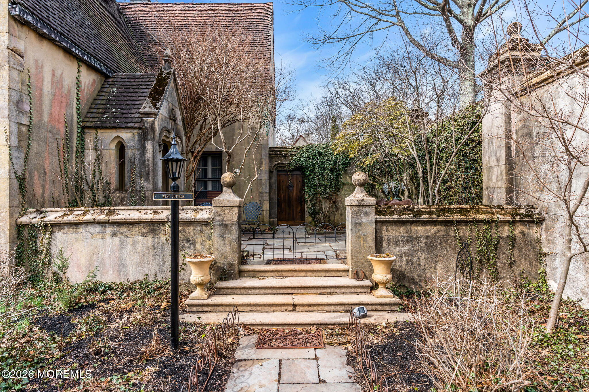 40 Independence Road Red Bank, NJ 07701 - Photo 6 of 53 10-web-or-mls-DSC00029