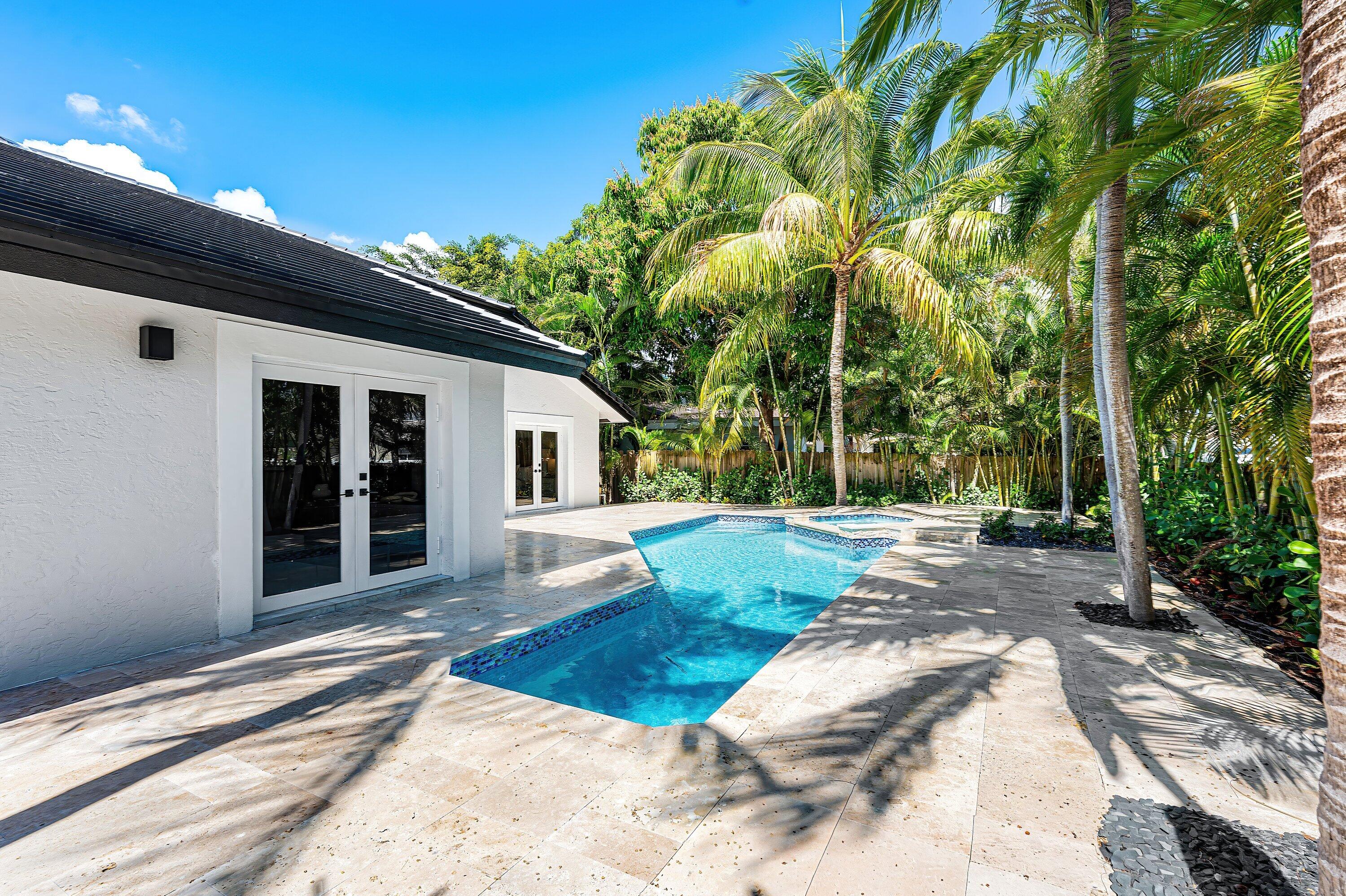 1132 Northeast 3rd Avenue Boca Raton, FL 33432 - Photo 14 of 36 008-1132Northeast3rdAvenue-BocaRaton-FL-