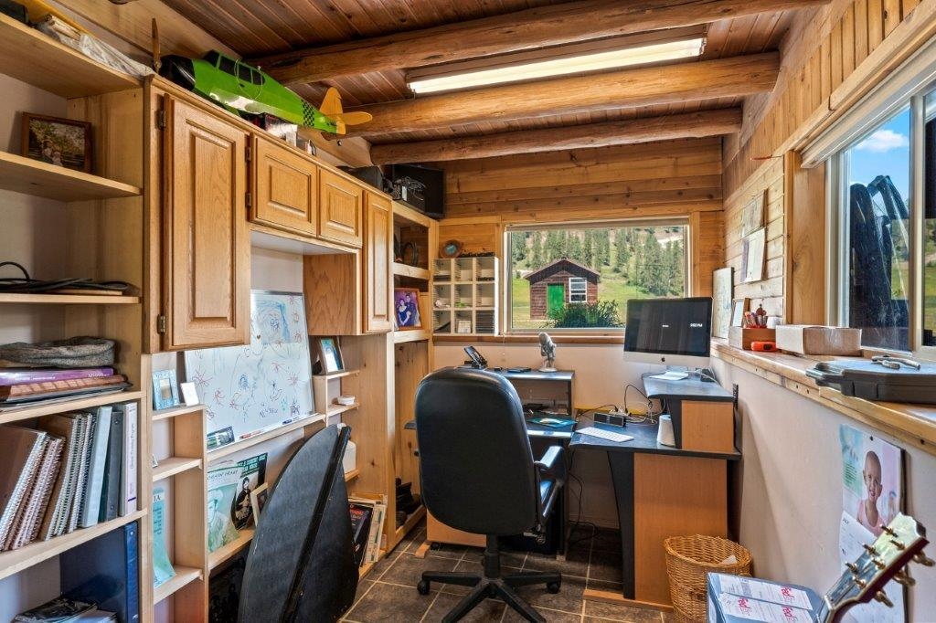2447A Pierre Lake Road, Unit A Kettle Falls, WA 99141 - Photo 13 of 50