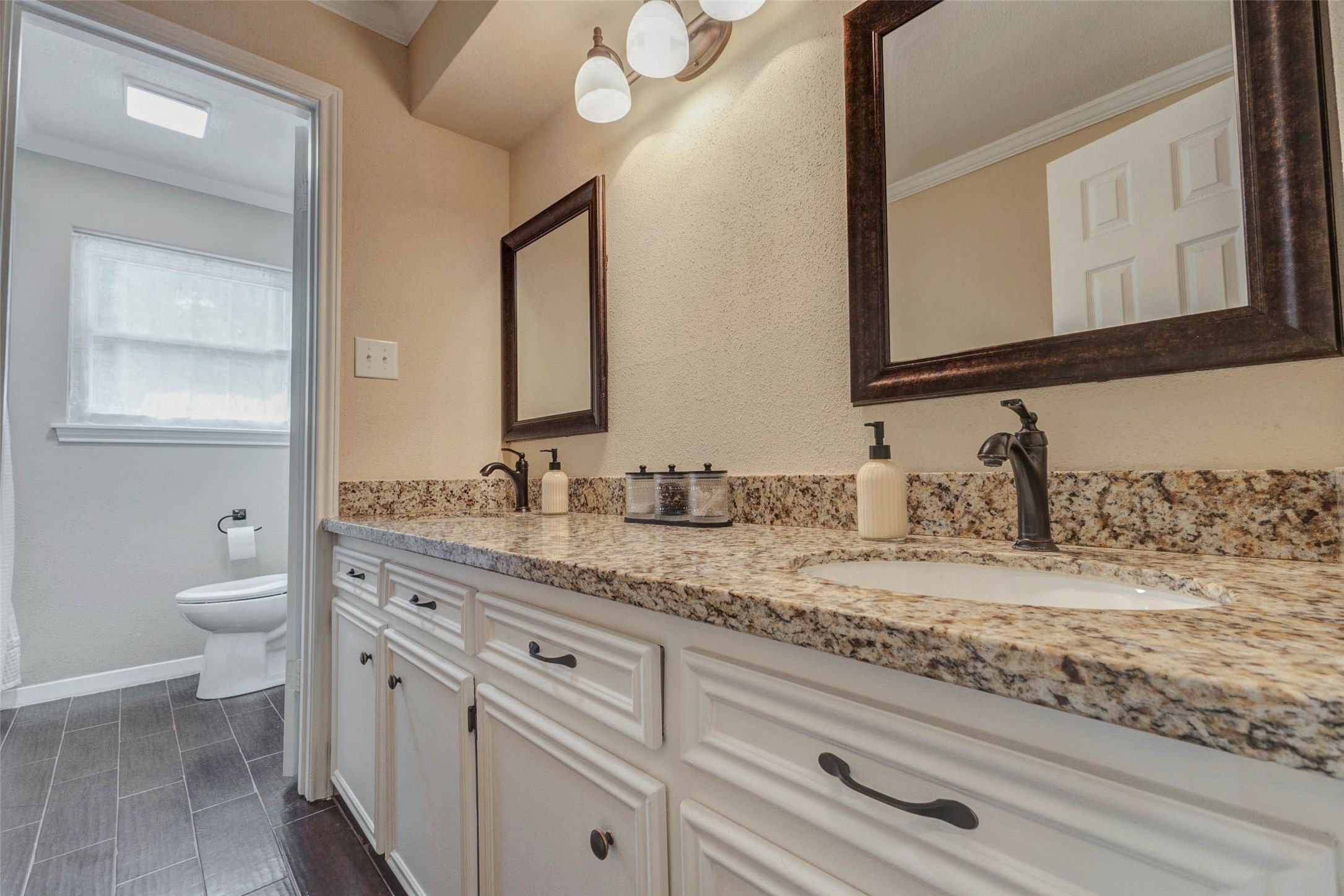 6710 Falling Waters Drive Spring, TX 77379 - Photo 23 of 39