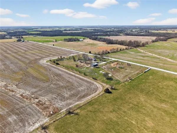 $480,000 | 721 Southwest 1251st Road, Holden, MO 64040