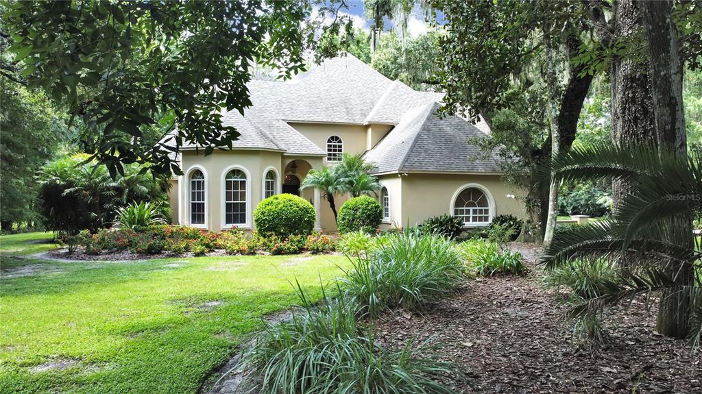 12302 Jess Walden Road Dover, FL 33527 - Photo 1 of 1 Front
