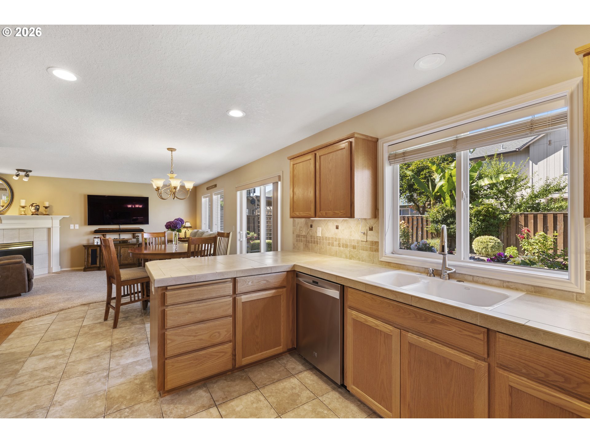 14917 Southeast Brackenbush Road Clackamas, OR 97015 - Photo 12 of 47