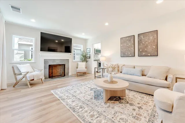 $1,395,000 | 655 North 5th Street, San Jose, CA 95112