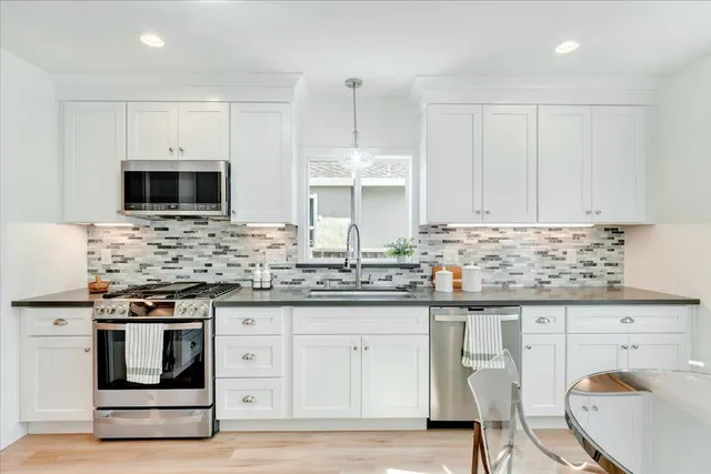 $1,395,000 | 655 North 5th Street, San Jose, CA 95112