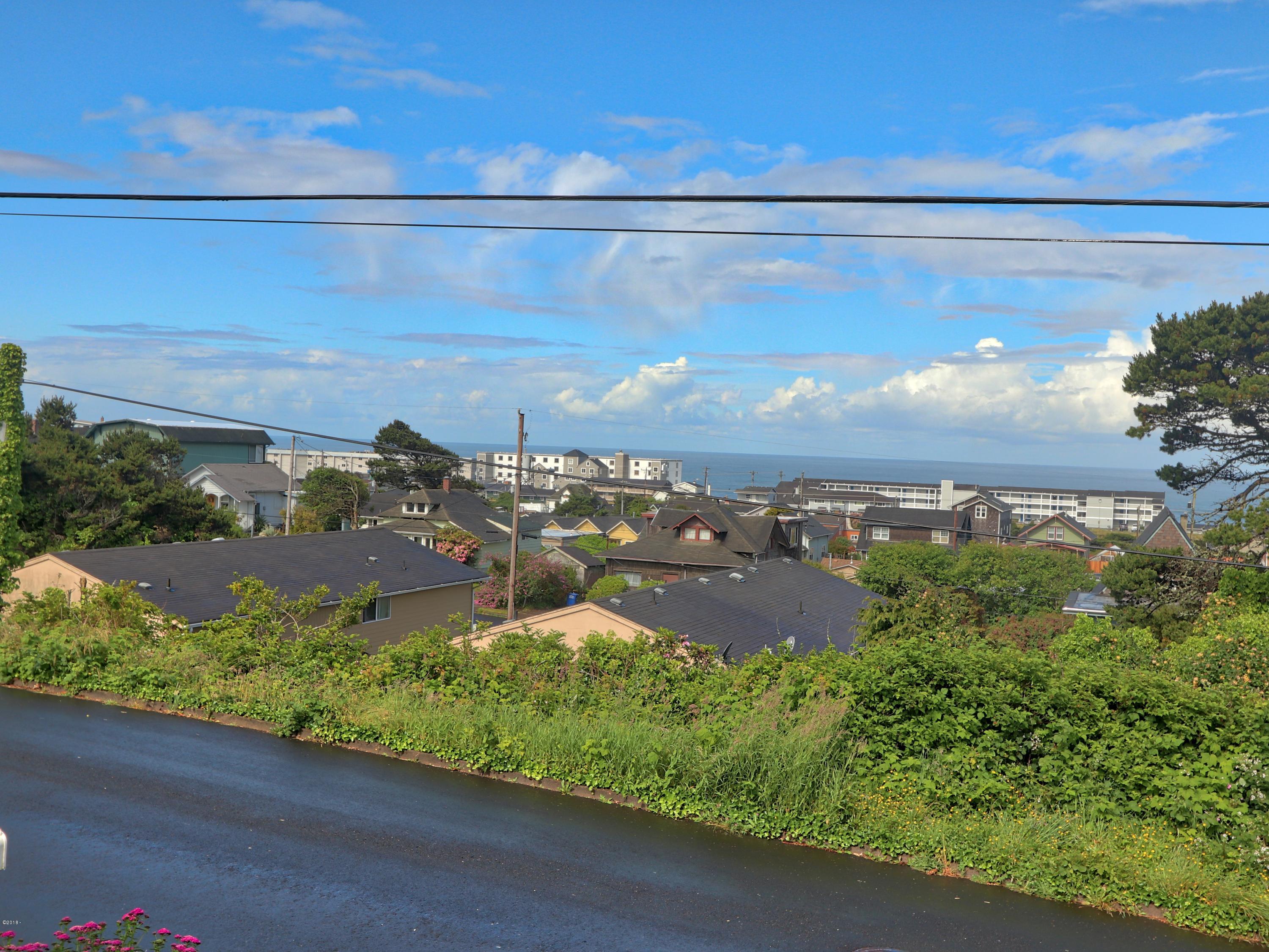 47 Southwest Hurbert Street Newport, OR 97365 - Photo 30 of 34 View to southwest