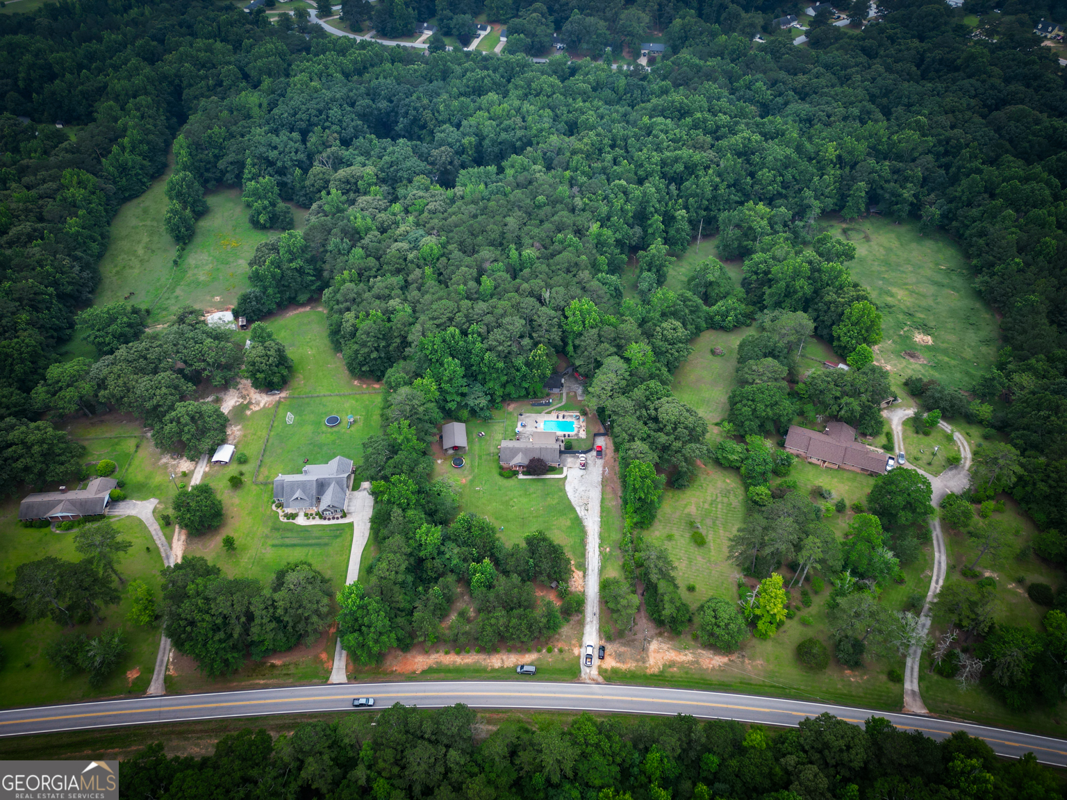 328 Henderson Mill Road Covington, GA 30014 - Photo 6 of 60
