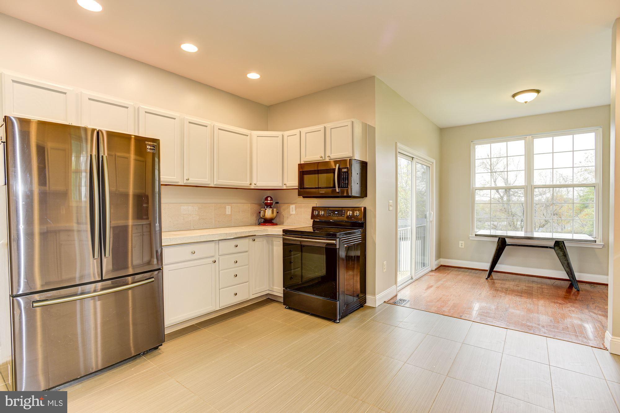9406 Guilford Road Columbia, MD 21046 - Photo 6 of 35 Kitchen & Breakfast Room