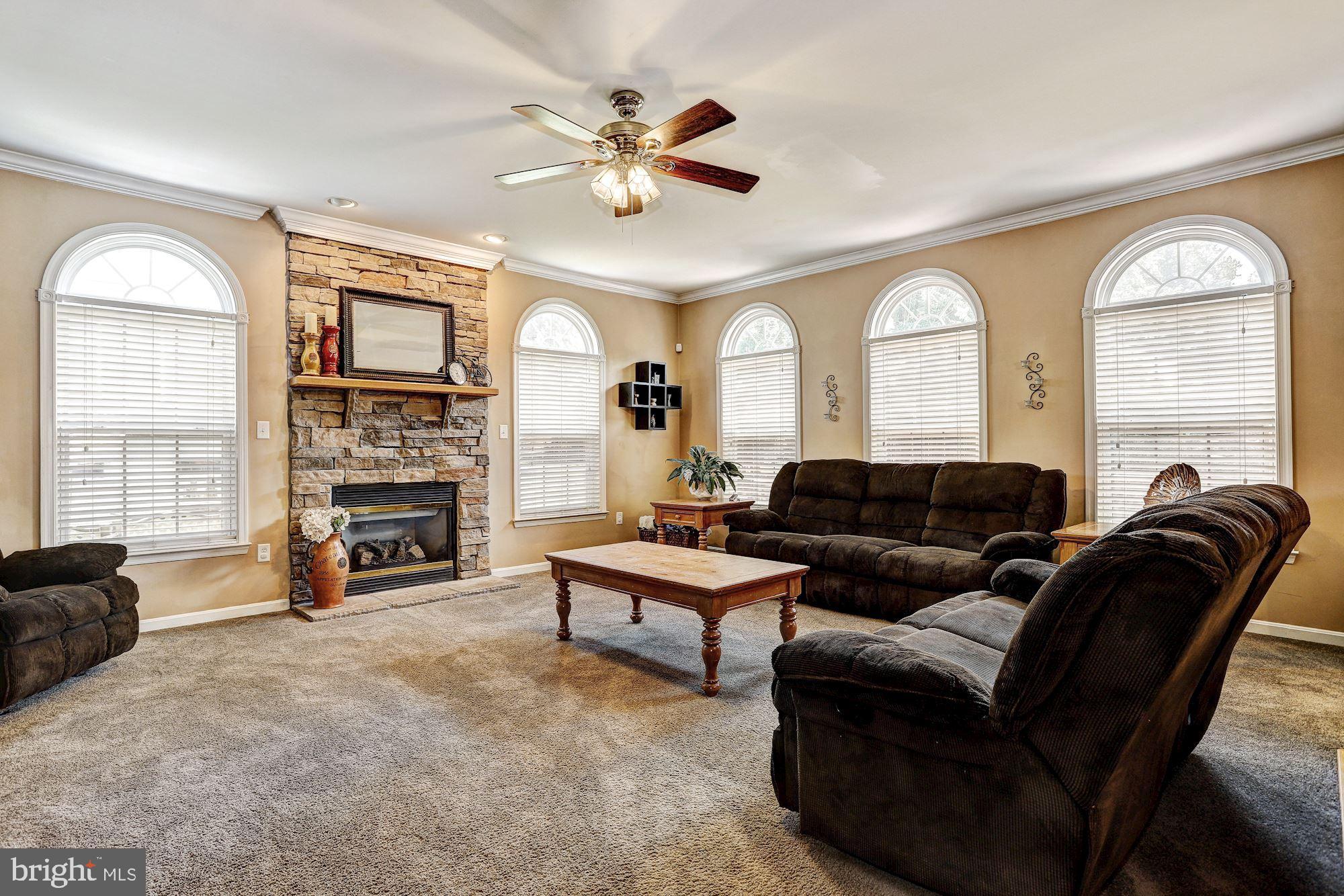 11345 Holter Road White Marsh, MD 21162 - Photo 14 of 38 Family Room