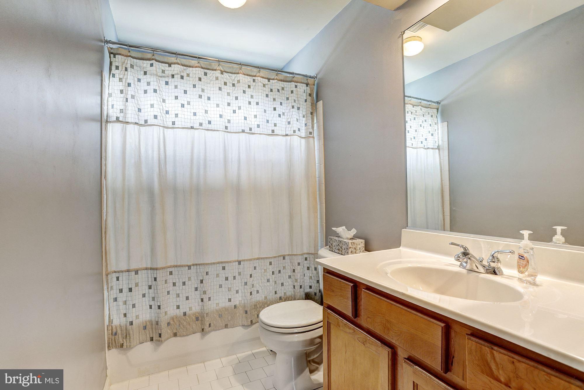 11345 Holter Road White Marsh, MD 21162 - Photo 26 of 38 Bath
